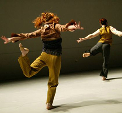 David Dorfman Dance performers in 